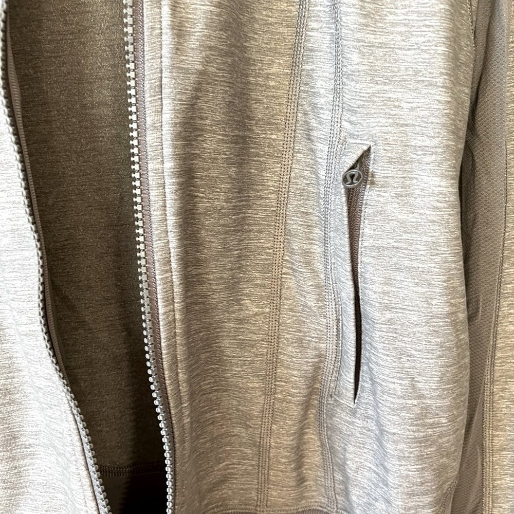 Womens Lululemon Jacket-Size 4